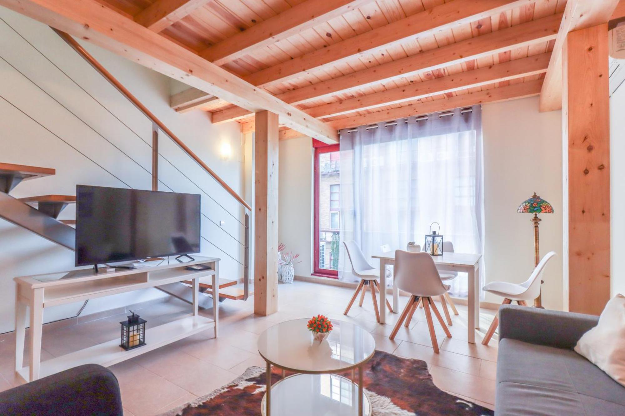 Bright Duplex For Families-vicalv Madri